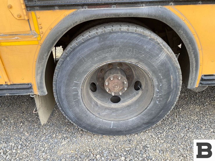 2006-bluebird-all-american-image-27