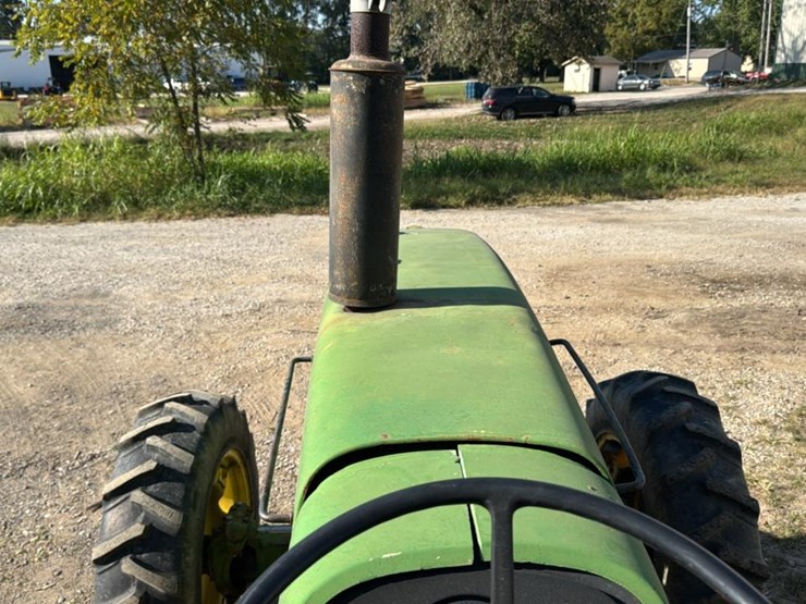 john-deere-2940-image-15