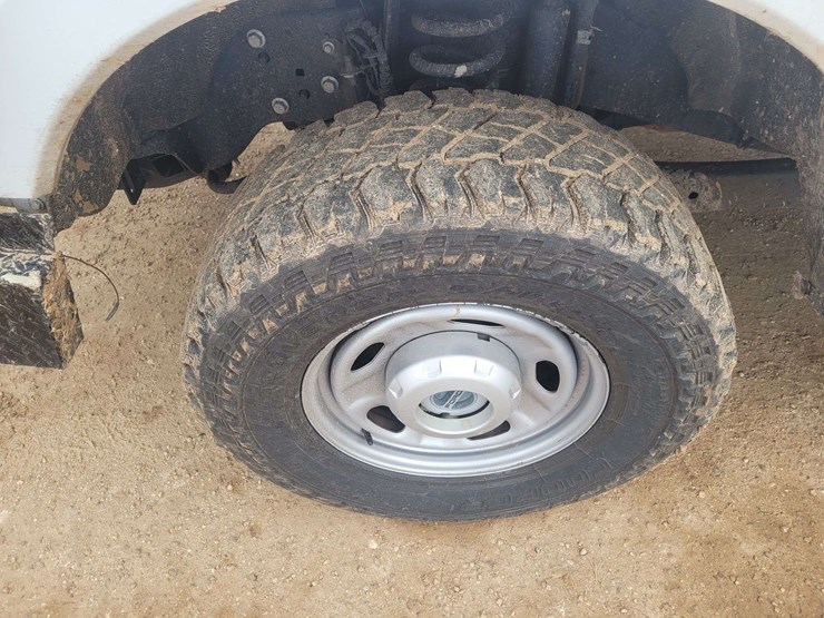 2017-ford-f350-image-14