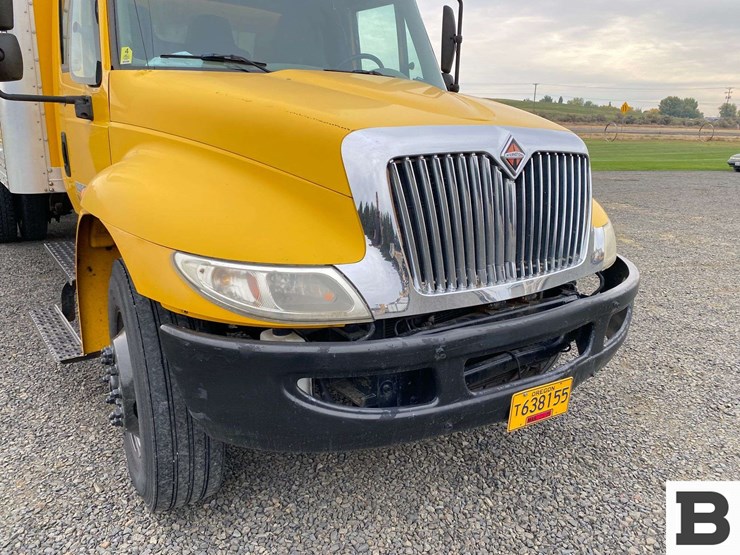 2012-international-durastar-4300-image-7
