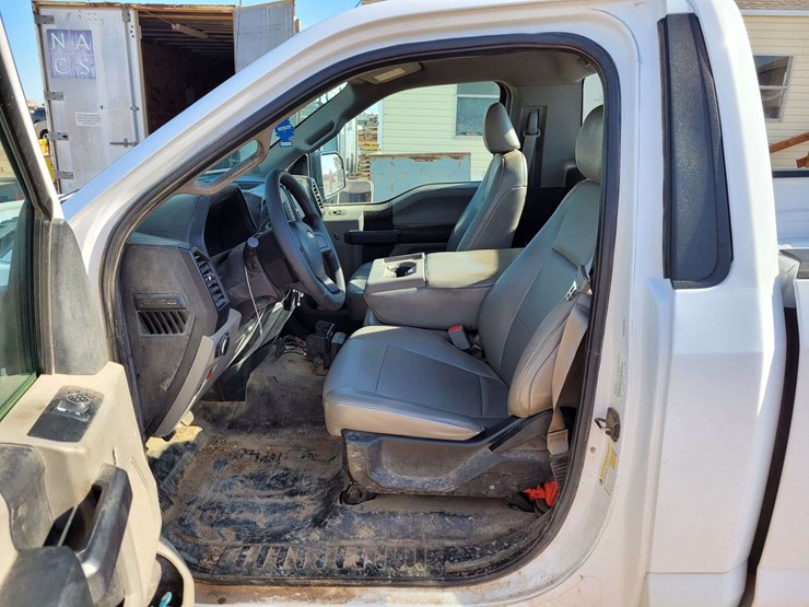 2017-ford-f150-image-7