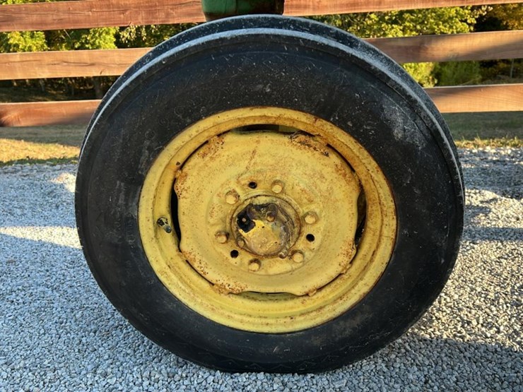 1943-john-deere-b-image-19