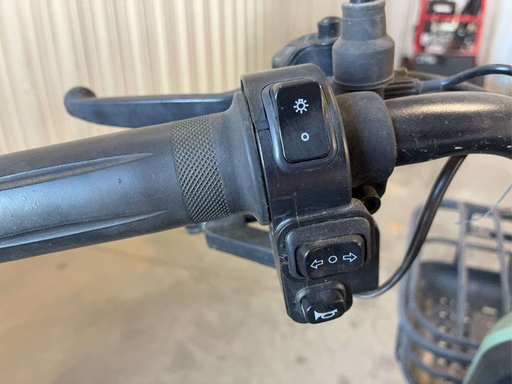 massimo-electric-2022-mini-golf-cart-image-15