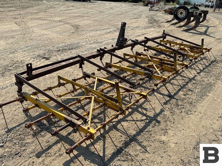 custom-3-section-tine-harow-image-3