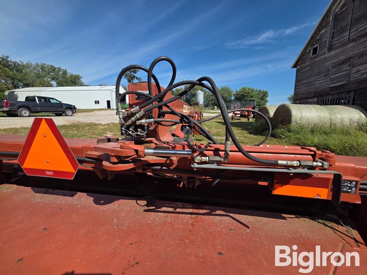 2003-hesston-1345-image-10