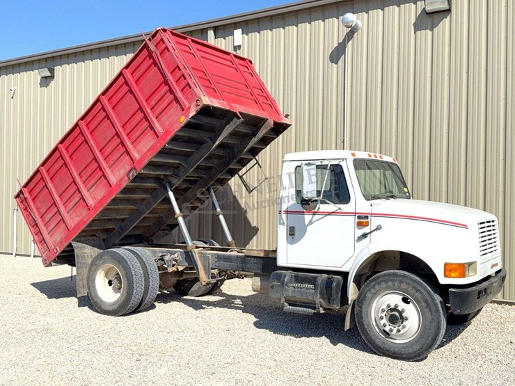 1991-international-4900-image-2