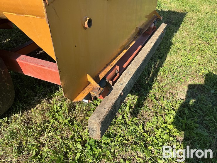 knight-ra3250-reel-auggie-feed-wagon-w/scale-image-18