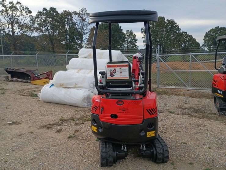 #l57-007-•-2025-tpm-16-mini-excavator-(gasoline)-image-3