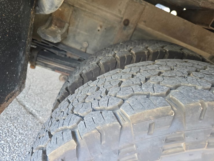 2017-gmc-sierra-3500-image-79