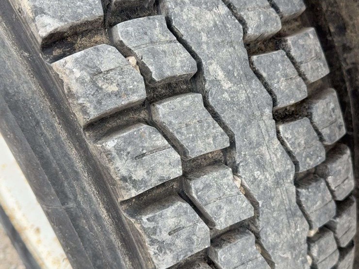 1990-chevrolet-c70-image-25