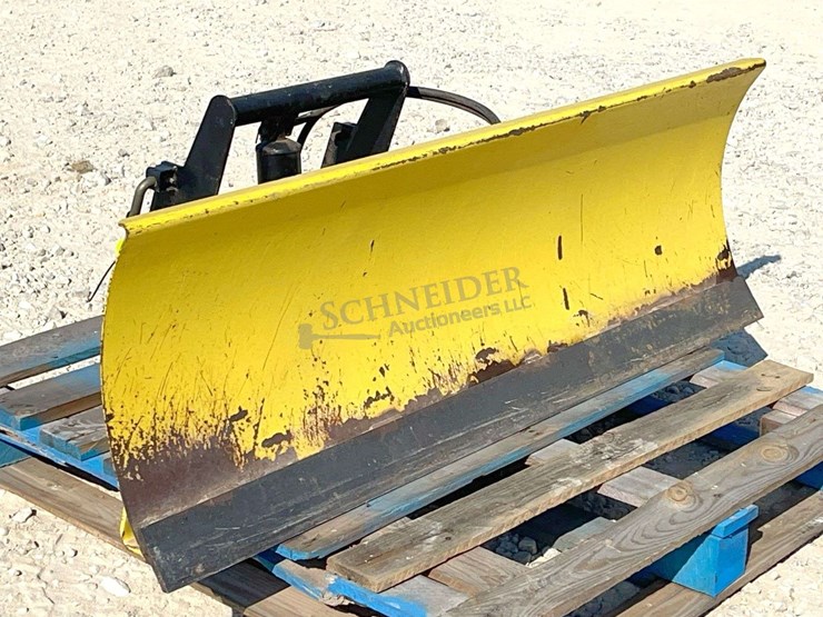 john-deere-425-image-31