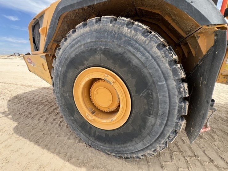 2021-volvo-a60h-image-9