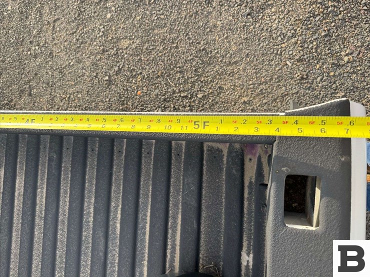 2001-gmc-2500-image-8