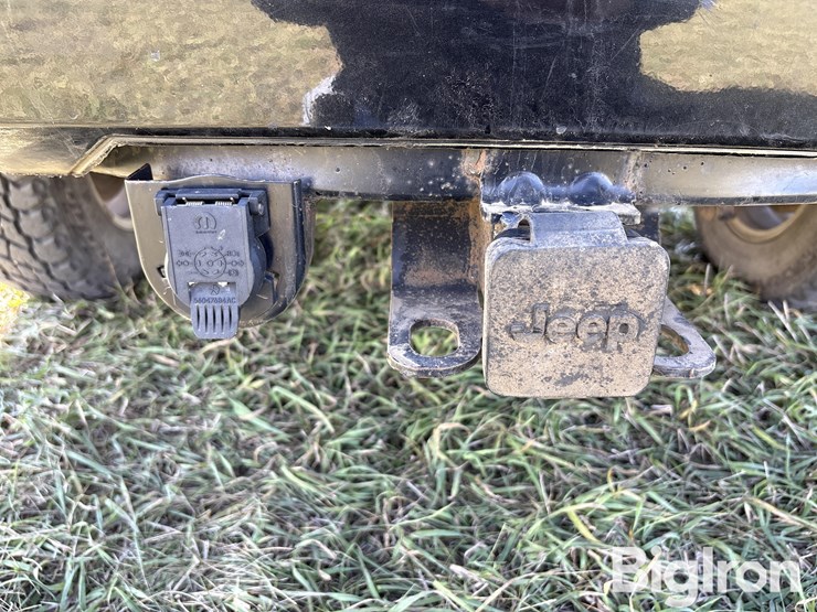 2012-jeep-liberty-image-19