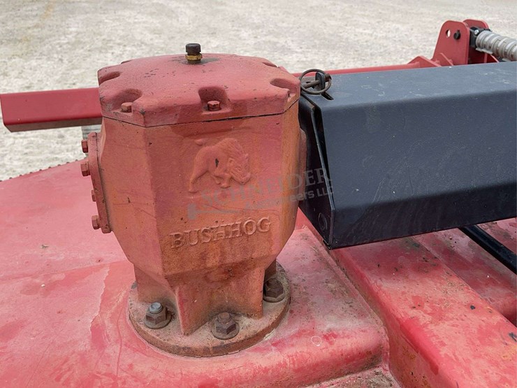bush-hog-3210-image-13