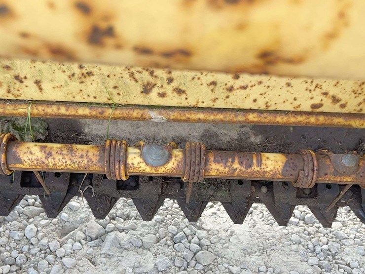 new-holland-474-image-13