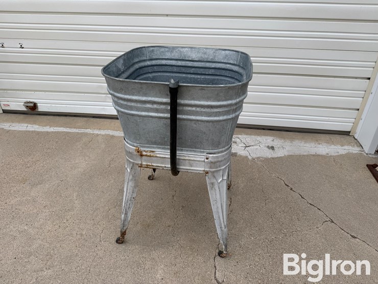 galvanized-wash-tub-image-2