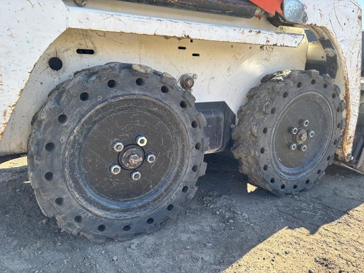 2021-bobcat-s70-image-16