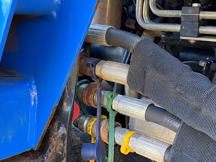 new-holland-tc35d-image-11