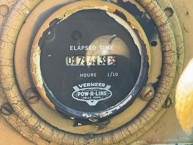 #1365-•-vermeer-m-460-ride-on-trencher-image-44