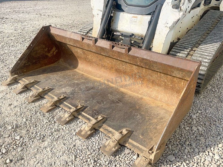 2019-bobcat-t770-image-9