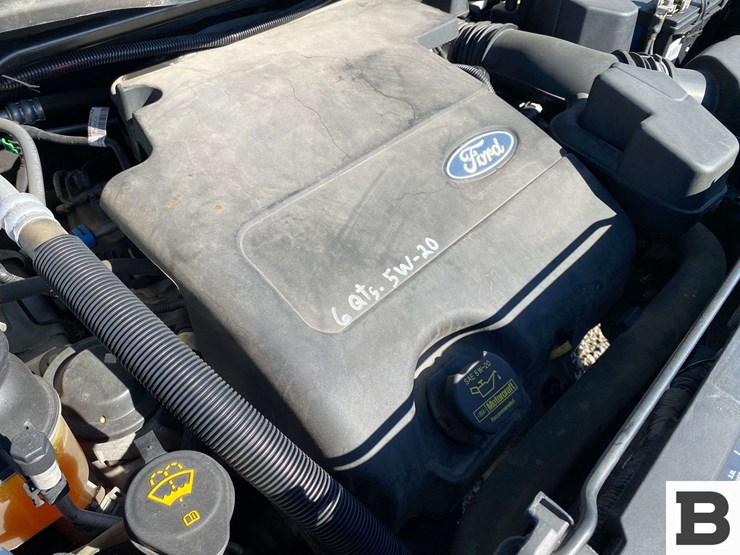 2013-ford-explorer-image-30