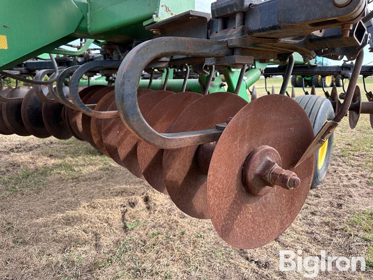 1999-john-deere-637-image-12