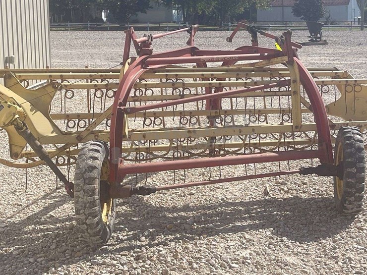 new-holland-256-image-7