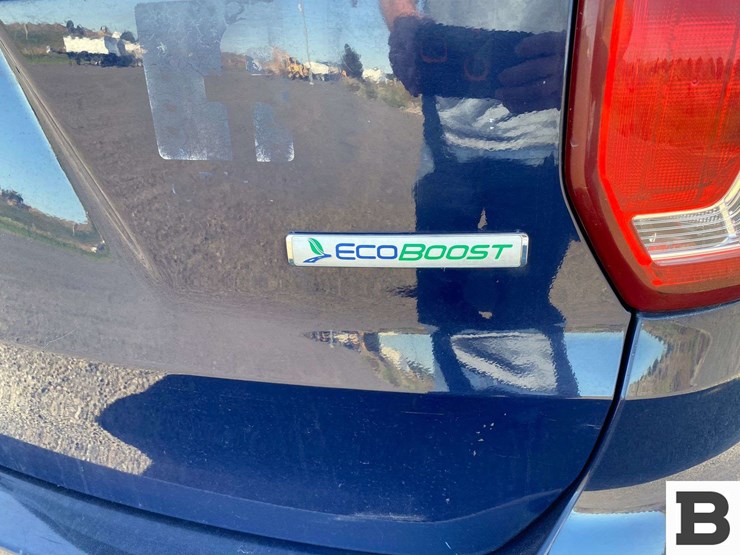 2017-ford-explorer-image-16