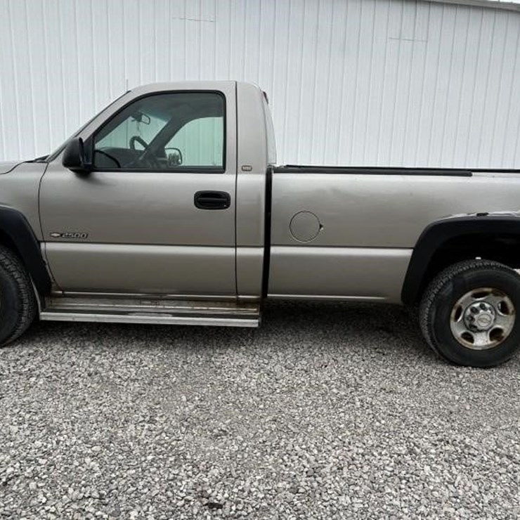 1999 CHEVROLET 2500