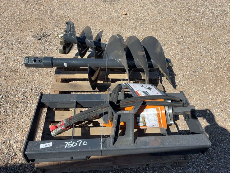 wolverine-12in-&18in-auger-attach-image-1