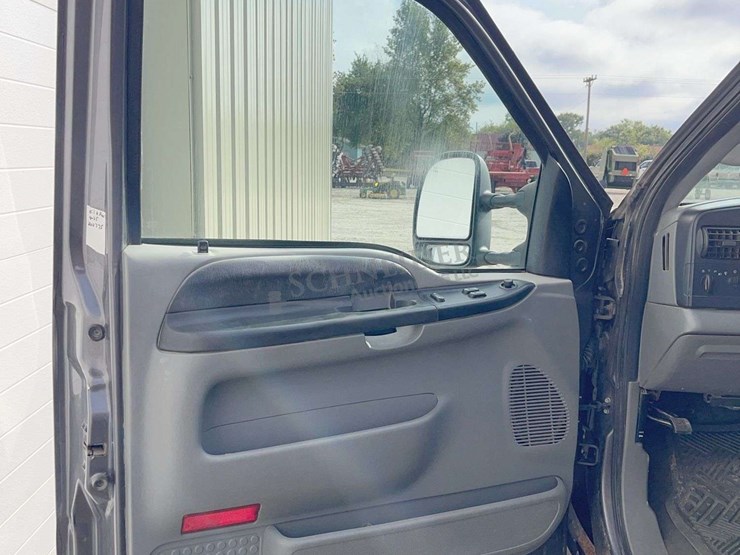 2006-ford-f350-image-46