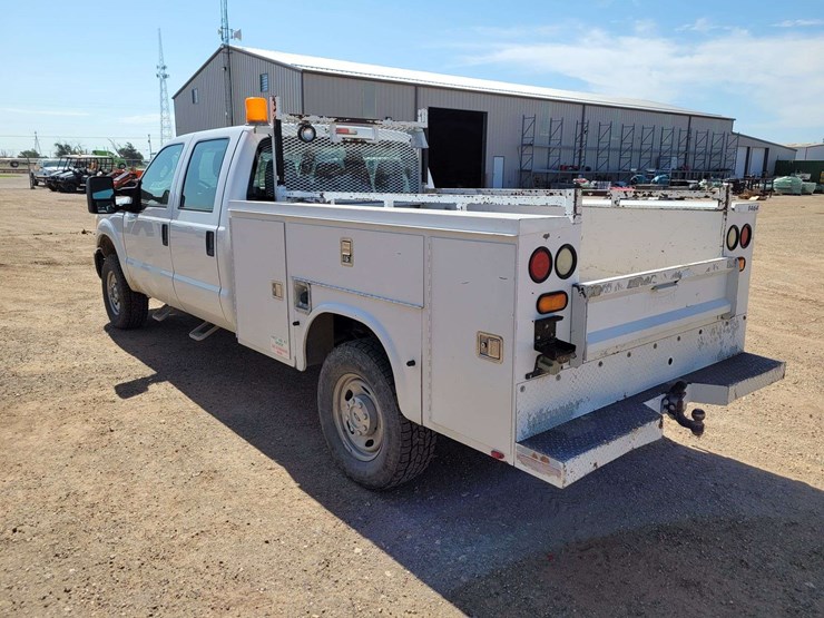 2011-ford-f350-image-6