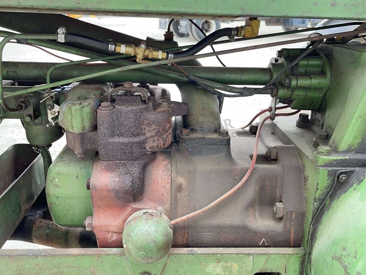 john-deere-620-image-22