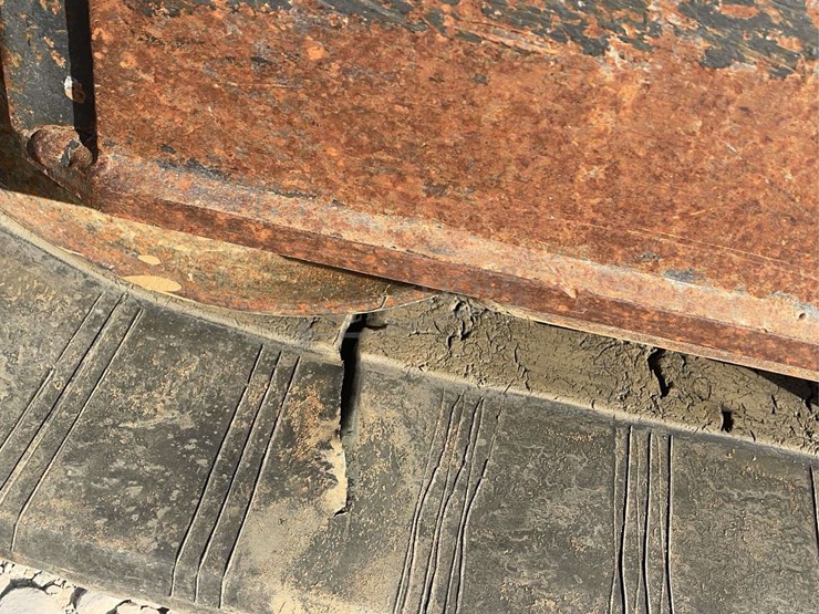 2019-bobcat-t770-image-37