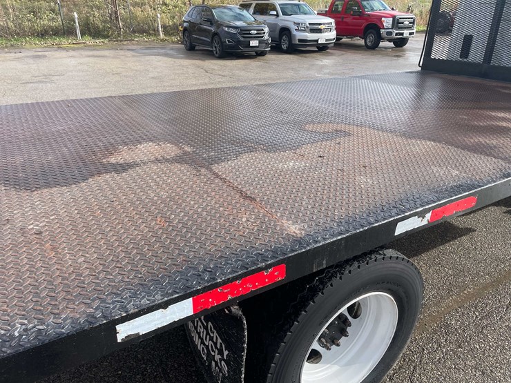 2003-international-durastar-4300-image-25