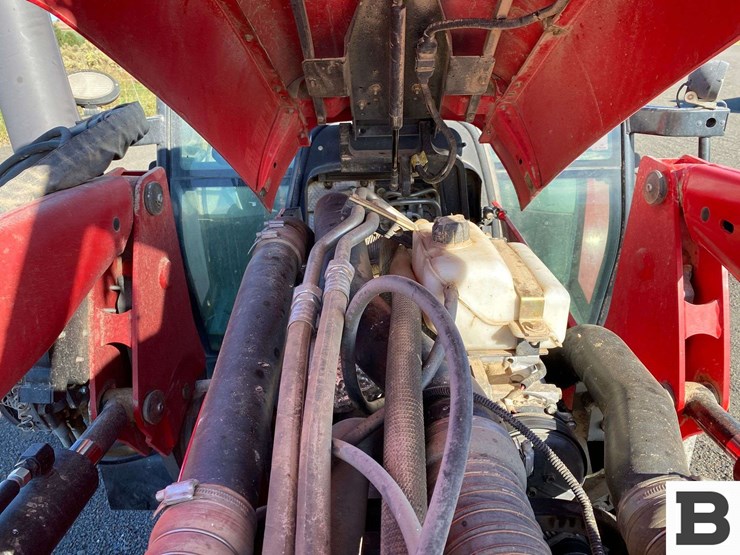 2012-massey-ferguson-5475-image-63