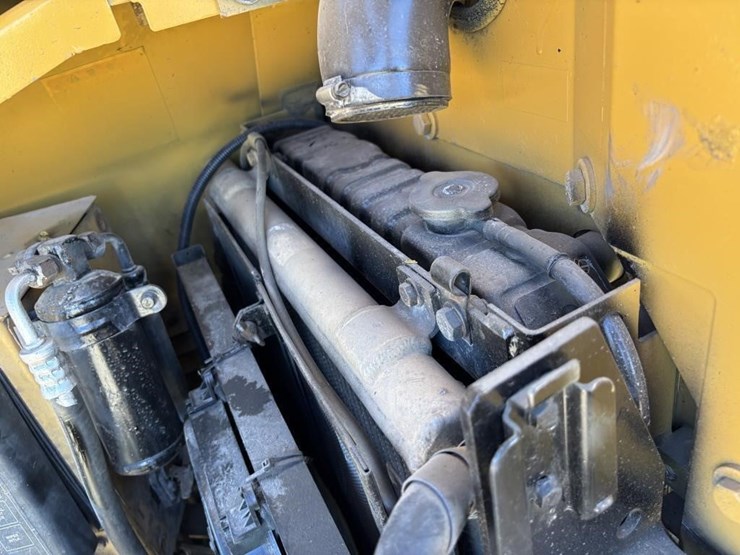 2010-caterpillar-308d-cr-image-45