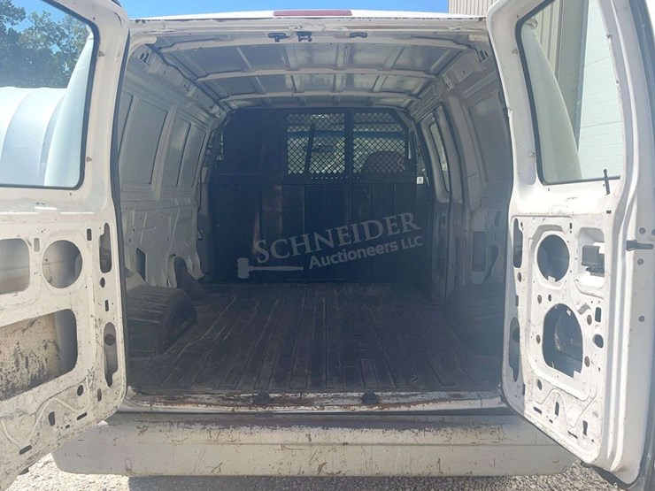 1998-ford-e150-image-43