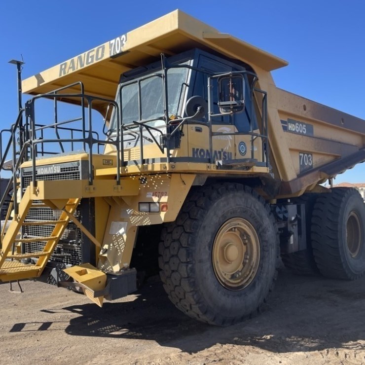 2015 KOMATSU HD605-7E0