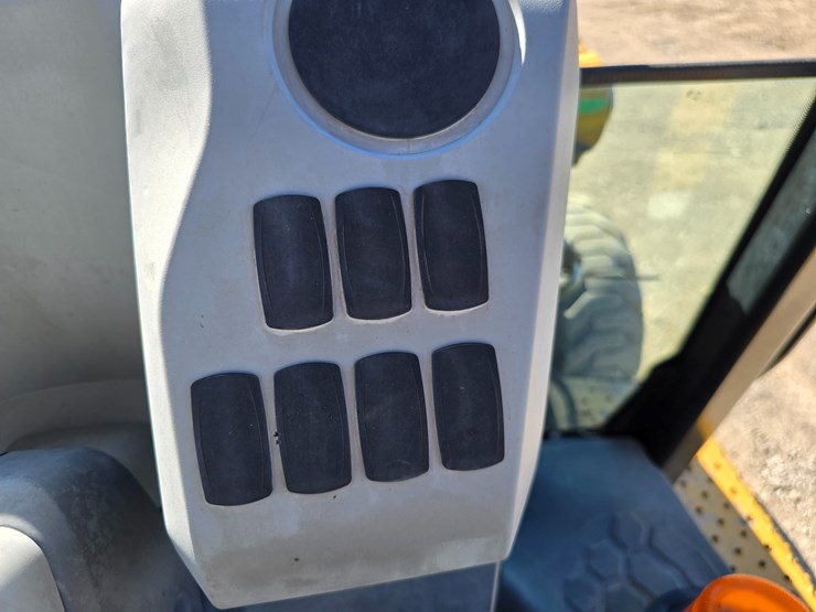 caterpillar-415f2-il-image-65