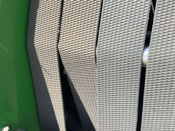 john-deere-458-image-17