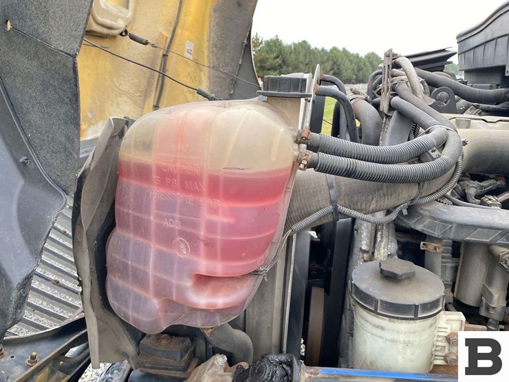 2012-international-durastar-4300-image-31