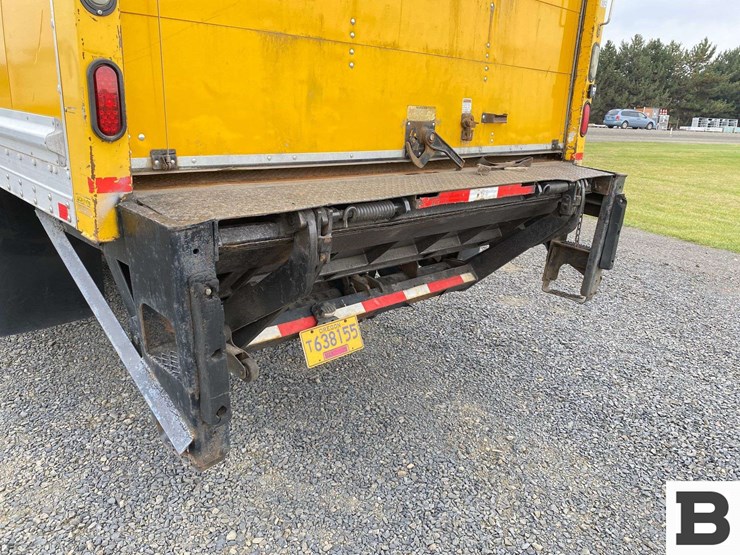 2012-international-durastar-4300-image-21