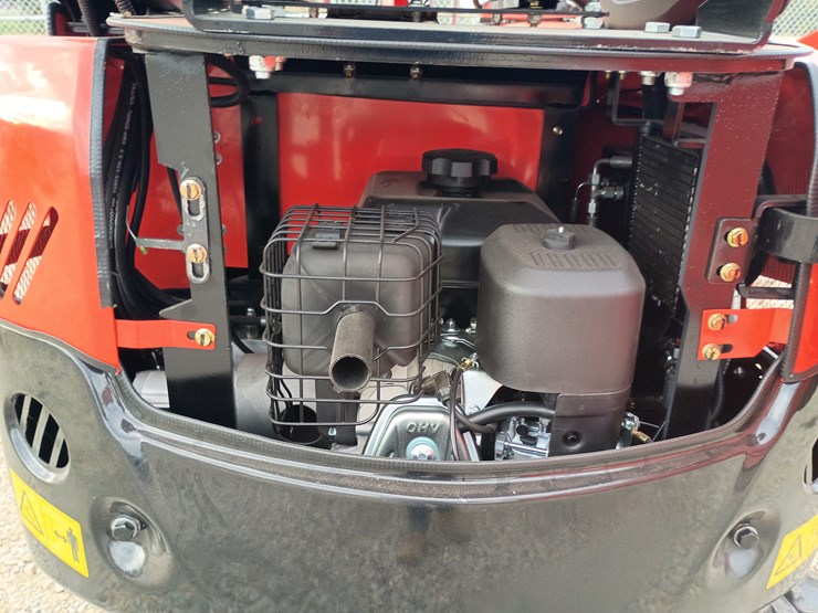 #l57-008-•-2025-tpm-16-mini-excavator-(gasoline)-image-22