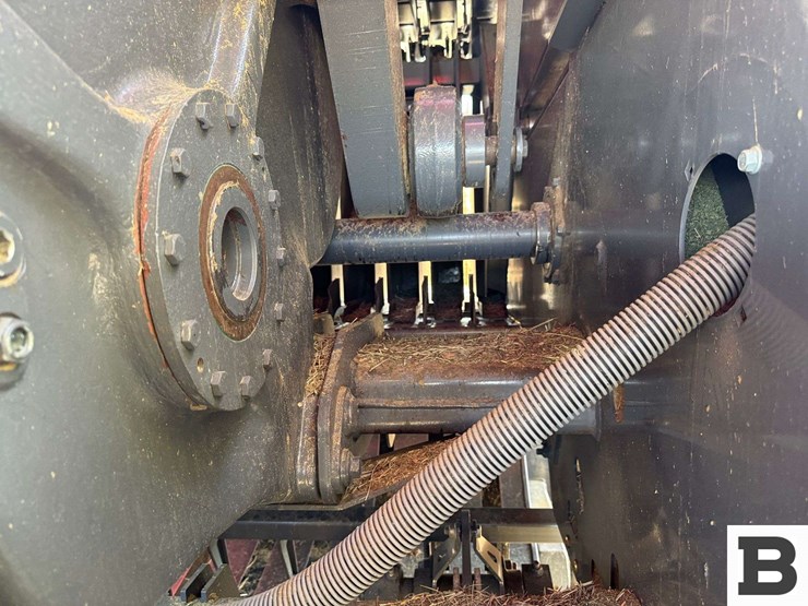 2012-massey-ferguson-2190-image-14