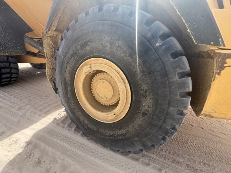 2019-volvo-a60h-image-31