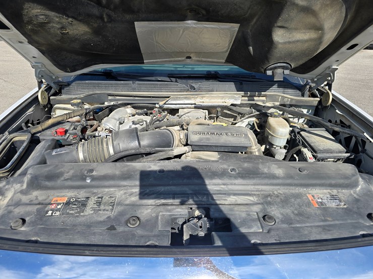 2017-gmc-sierra-3500-image-41