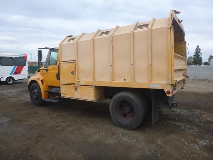 2004-international-durastar-4200-image-4