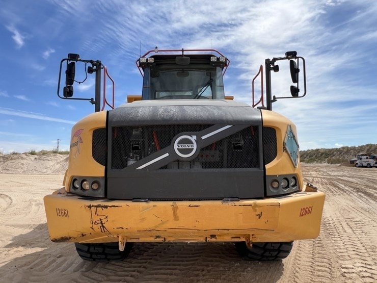 2020-volvo-a60h-image-8